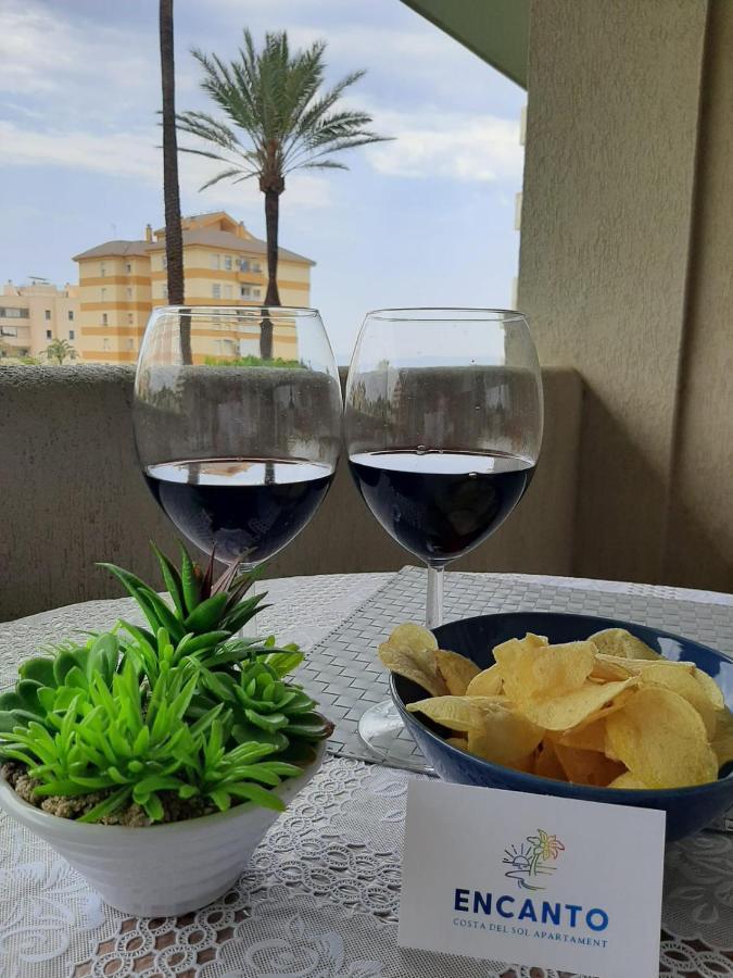 Encanto Costa Del Sol Benal Beach Monolocale Suite Vista Mare Benalmádena Buitenkant foto
